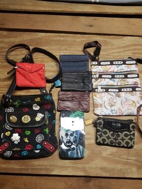 Lot Of Women's Bags Mini Wallets Clutch Wristlet Coach Hot Topic Graphic Cute